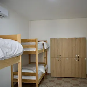 Auberge de jeunesse Me&you Tirana